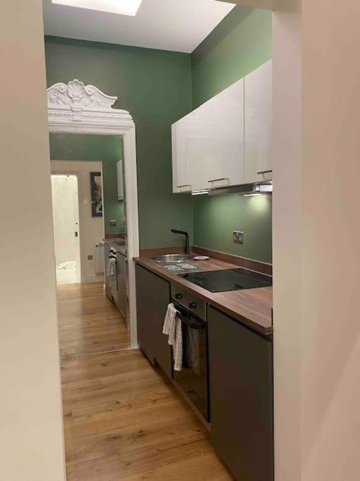 Interior Designed Flat Near Kew Botanical Gardens Apartment London Luaran gambar